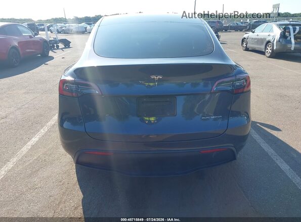 7SAYGDEE6PF859117 2023 TESLA MODEL Y Gray 