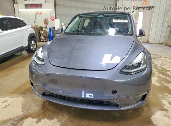 7SAYGDEE6PF919851 2023 TESLA MODEL Gray Вид спереду