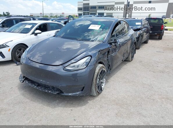 7SAYGDEE6RA217626 2024 TESLA MODEL Y Серый Передняя левая четверть
