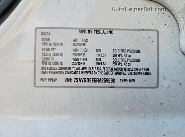 7SAYGDEE6RA259598 2024 TESLA MODEL White VIN კოდის სტიკერის ხედი