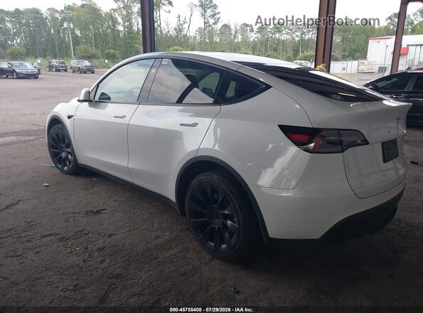 7SAYGDEE6RF082716 2024 TESLA MODEL Y Black Հետևի ձախ