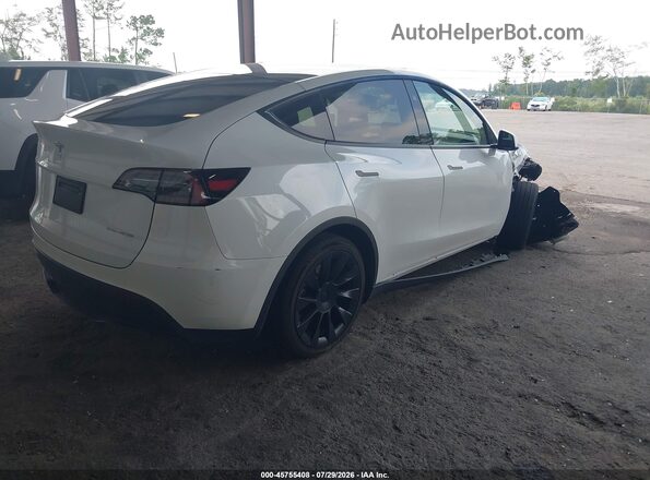 7SAYGDEE6RF082716 2024 TESLA MODEL Y Black Հետևի աջ