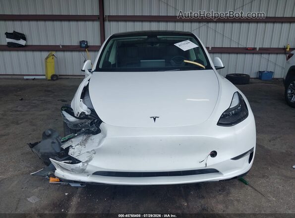 7SAYGDEE6RF082716 2024 TESLA MODEL Y Black Հետևի տեսք