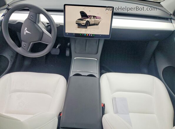7SAYGDEE6SF297793 2025 TESLA MODEL Silver Вид панелі приладів