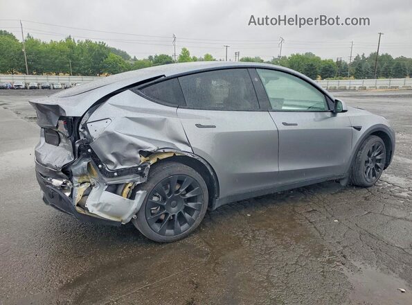 7SAYGDEE6SF297793 2025 TESLA MODEL Silver Задня права чверть
