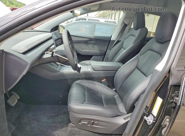 7SAYGDEE6TA488998 2026 TESLA MODEL Черный Вид салона спереди