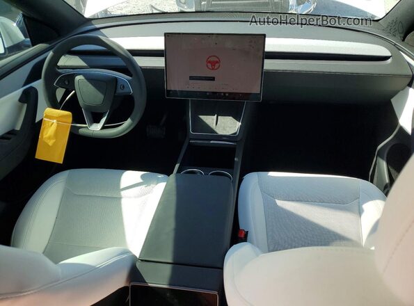 7SAYGDEE6TA635871 2026 TESLA MODEL White წინა პანელის ხედი