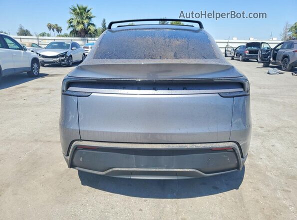7SAYGDEE6TF341079 2026 TESLA MODEL Серебряный Вид сзади