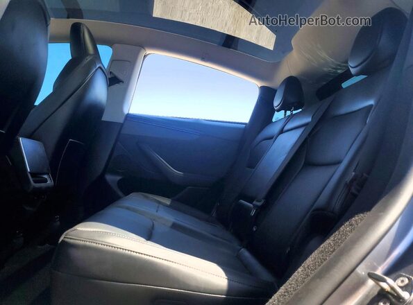 7SAYGDEE6TF341079 2026 TESLA MODEL Серебряный Вид задних сидений
