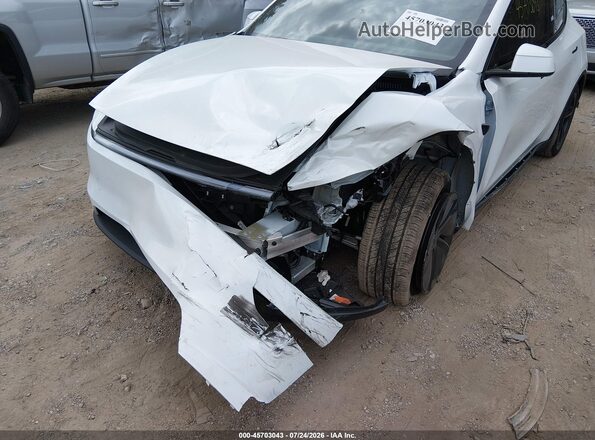 7SAYGDEE6TF637610 2026 TESLA MODEL Y White Vista frontal