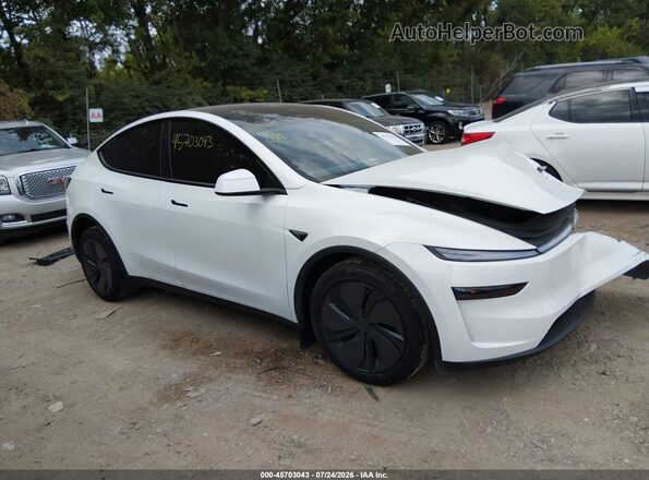 7SAYGDEE6TF637610 2026 TESLA MODEL Y White Vista interior trasera