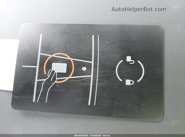 7SAYGDEE6TF637610 2026 TESLA MODEL Y White Vista del salpicadero