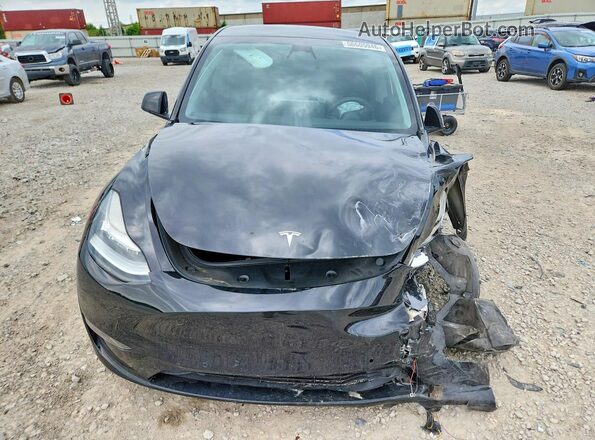 7SAYGDEE7NF376023 2022 TESLA MODEL Black Widok z przodu