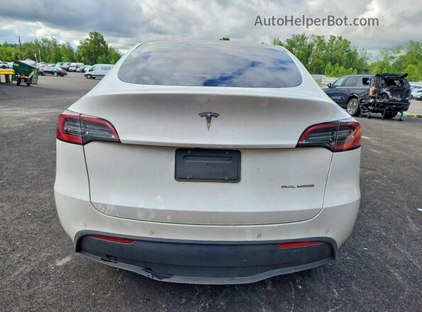 7SAYGDEE7NF407240 2022 TESLA MODEL White Rear view