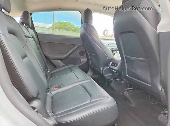 7SAYGDEE7NF445986 2022 TESLA MODEL Белый Вид задних сидений
