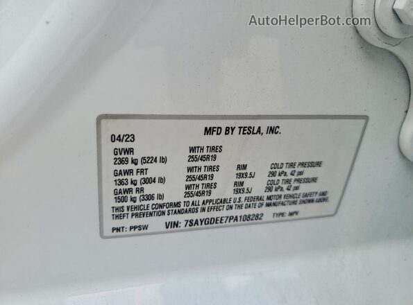 7SAYGDEE7PA108282 2023 TESLA MODEL Белый Вид подкапотного пространства
