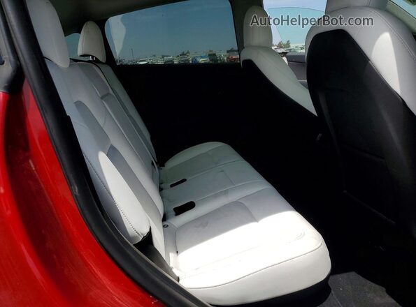 7SAYGDEE7PF601611 2023 TESLA MODEL Red Հետևի նստատեղերի տեսք
