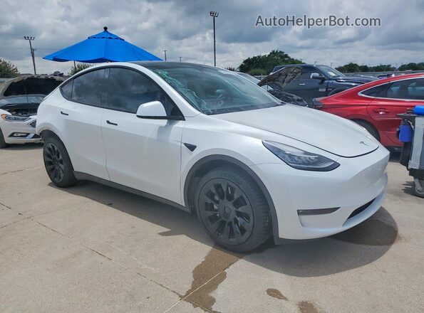 7SAYGDEE7PF619588 2023 TESLA MODEL Белый Передняя правая четверть