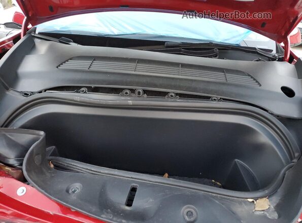 7SAYGDEE7PF668421 2023 TESLA MODEL Красный Вид задней части салона