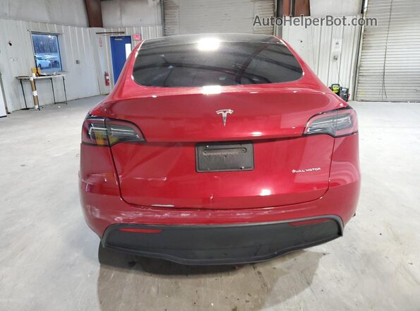 7SAYGDEE7PF668421 2023 TESLA MODEL Красный Вид сзади