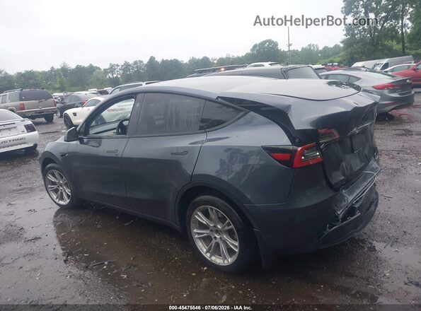 7SAYGDEE7PF979654 2023 TESLA MODEL Y Gray 360 interior view