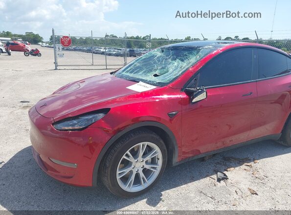 7SAYGDEE7RA284820 2024 TESLA MODEL Y Burgundy Դիմացի տեսք