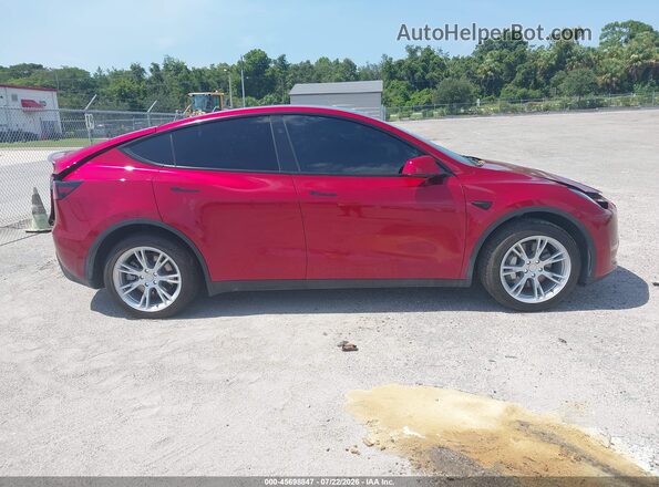 7SAYGDEE7RA284820 2024 TESLA MODEL Y Burgundy Առջևի վահանակի տեսք