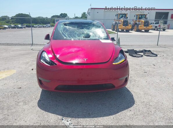 7SAYGDEE7RA284820 2024 TESLA MODEL Y Burgundy Հետևի տեսք