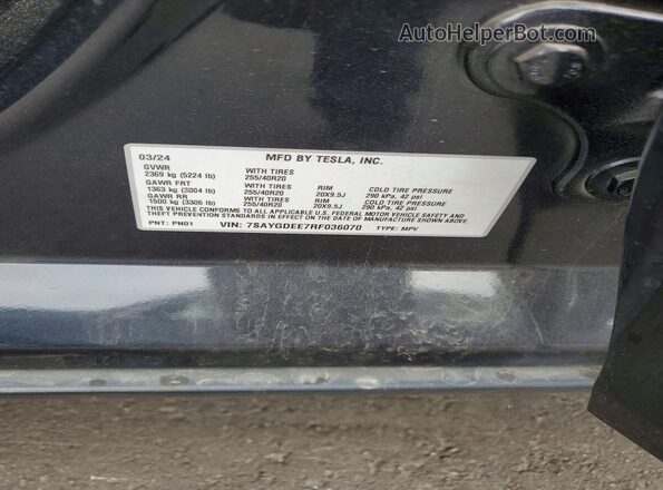 7SAYGDEE7RF036070 2024 TESLA MODEL Gray Vista de la etiqueta del VIN