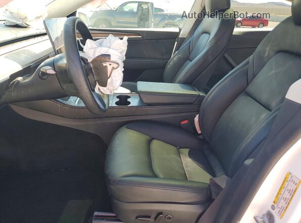 7SAYGDEE7RF193596 2024 TESLA MODEL White Вид салону спереду