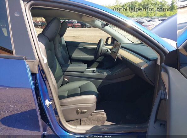 7SAYGDEE7SA364883 2025 TESLA MODEL Y Blue Սալոնի դիմացի տեսք