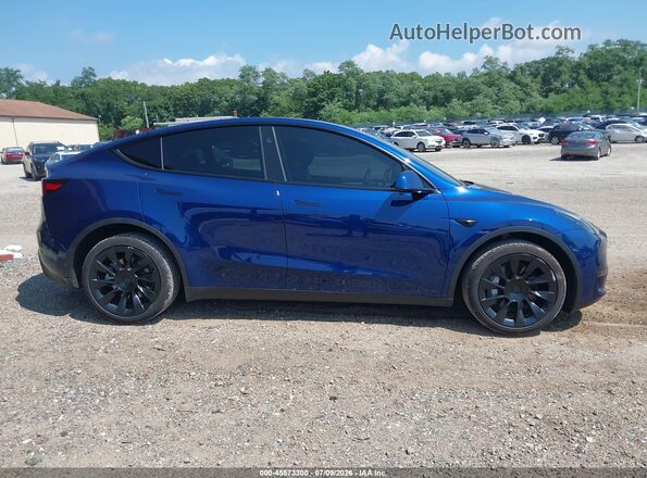7SAYGDEE7SA364883 2025 TESLA MODEL Y Blue Սարքավորումների վահանակի տեսք