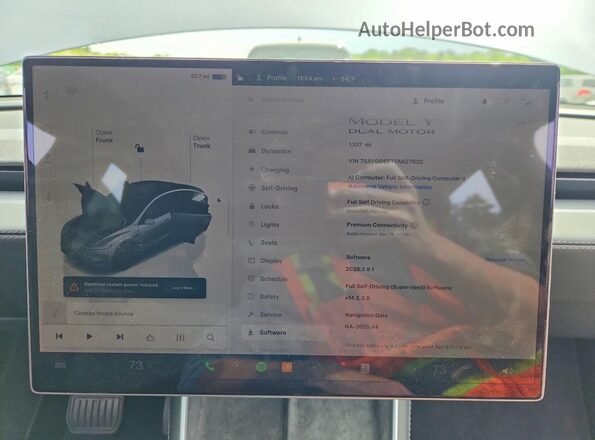 7SAYGDEE7TA627620 2026 TESLA MODEL Gray ხელსაწყოთა პანელის ხედი