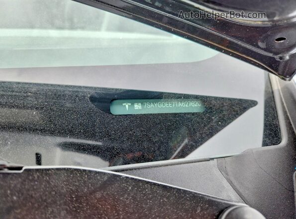 7SAYGDEE7TA627620 2026 TESLA MODEL Gray ძრავის განყოფილების ხედი