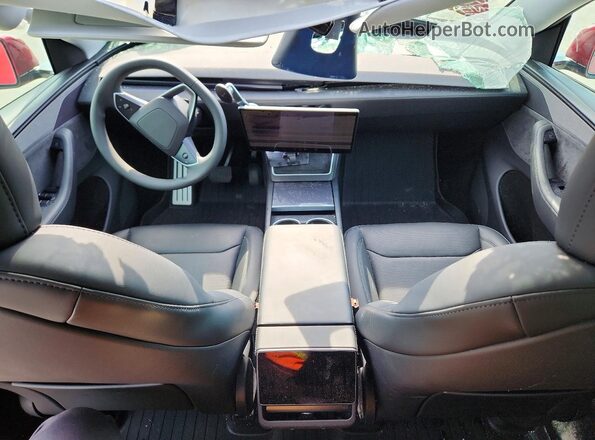 7SAYGDEE7TF558348 2026 TESLA MODEL Red Առջևի վահանակի տեսք