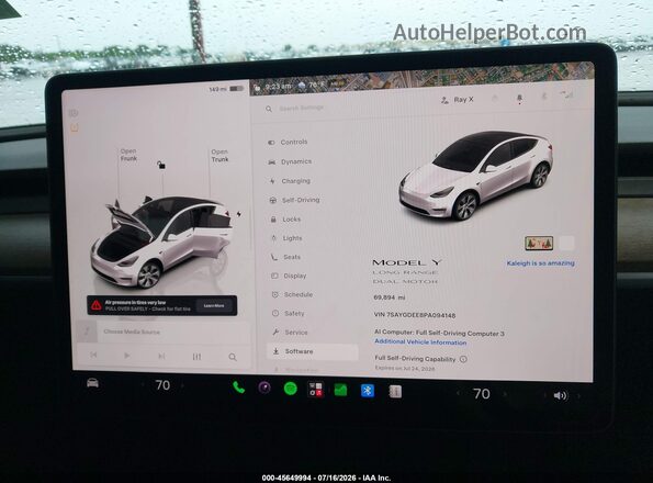 7SAYGDEE8PA094148 2023 TESLA MODEL Y White Vista de los asientos traseros