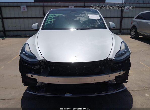 7SAYGDEE8PA147155 2023 TESLA MODEL Y White Սարքավորումների վահանակի տեսք