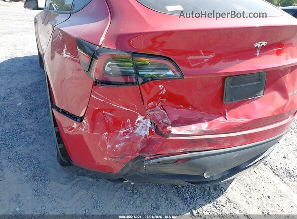 7SAYGDEE8PA176302 2023 TESLA MODEL Y Red Вид панелі приладів