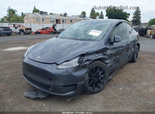 7SAYGDEE8PA200615 2023 TESLA MODEL Y Серый Передняя левая четверть