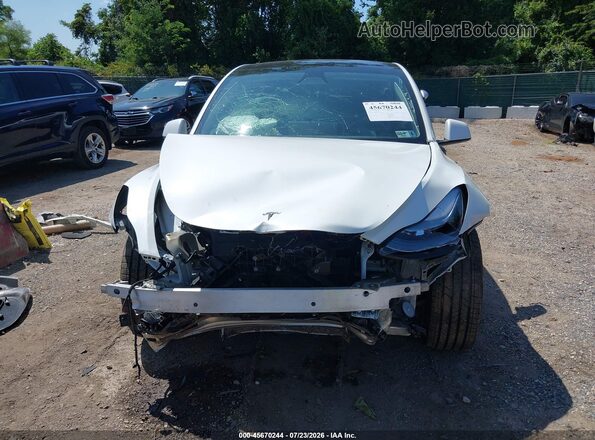 7SAYGDEE8PF809819 2023 TESLA MODEL Y White Dashboard view