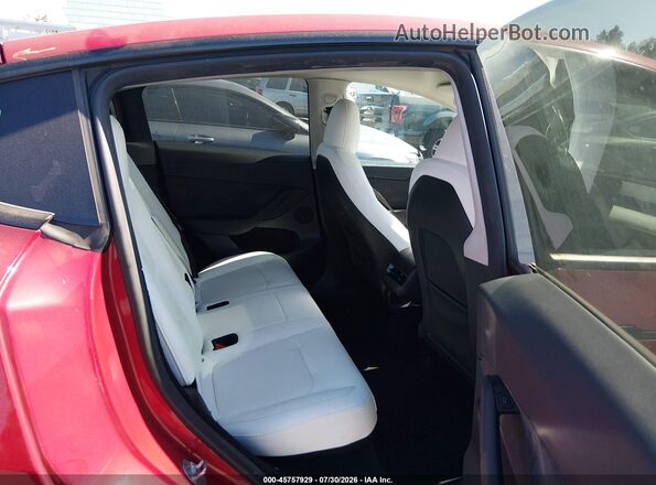 7SAYGDEE8PF831951 2023 TESLA MODEL Y Red Вид наклейки з VIN-кодом