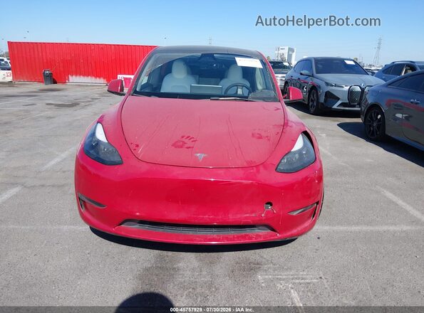 7SAYGDEE8PF831951 2023 TESLA MODEL Y Red Вид задньої частини салону