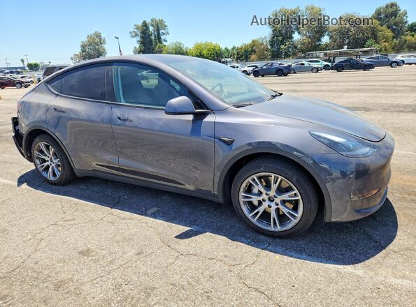 7SAYGDEE8PF918877 2023 TESLA MODEL Gray წინა მარჯვენა