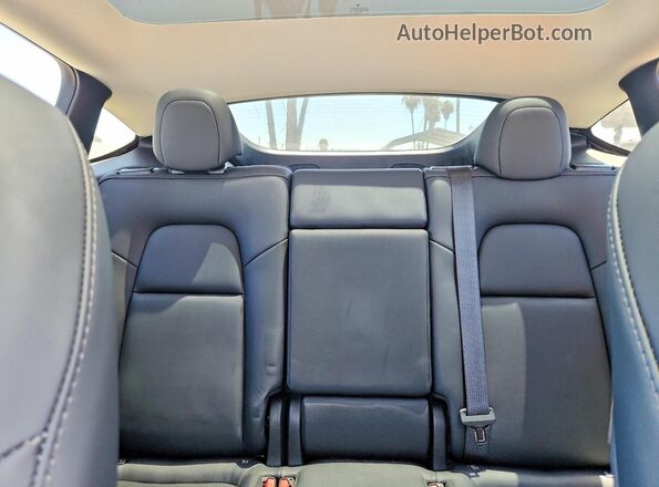 7SAYGDEE8PF918877 2023 TESLA MODEL Gray უკანა სავარძლების ხედი