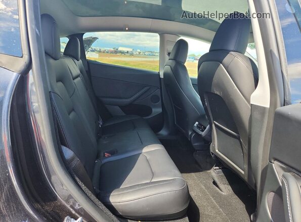 7SAYGDEE8RF166407 2024 TESLA MODEL Серый Вид задних сидений
