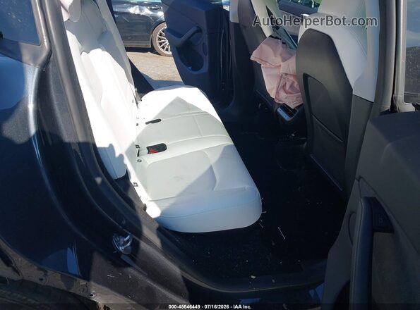 7SAYGDEE8SA339538 2025 TESLA MODEL Y Gray Vista de la etiqueta del VIN