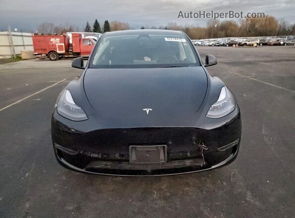 7SAYGDEE8SF299108 2025 TESLA MODEL Charcoal Vista frontal