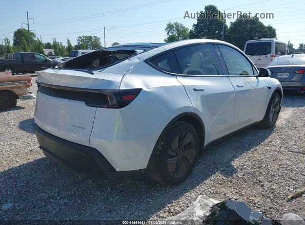 7SAYGDEE8TF339558 2026 TESLA MODEL Y Белый Задняя правая четверть