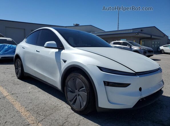 7SAYGDEE8TF365707 2026 TESLA MODEL White Front right