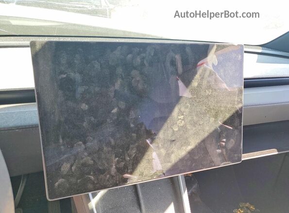 7SAYGDEE8TF607718 2026 TESLA MODEL Белый Вид щитка приборов